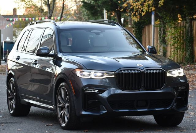 2022 BMW X7 M50i Sports Activity Vehicle - 22660720 - 3