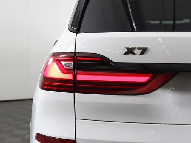 2022 BMW X7 M50i Sports Activity Vehicle - 22883113 - 19