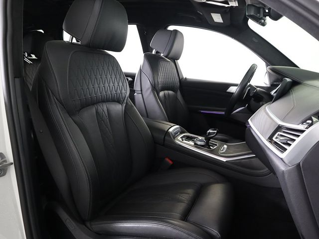 2022 BMW X7 M50i Sports Activity Vehicle - 22883113 - 38