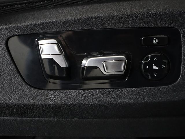 2022 BMW X7 M50i Sports Activity Vehicle - 22883113 - 40
