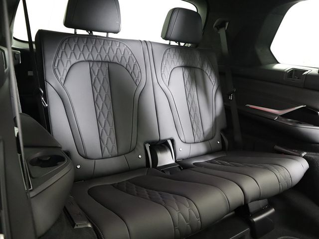 2022 BMW X7 M50i Sports Activity Vehicle - 22883113 - 46