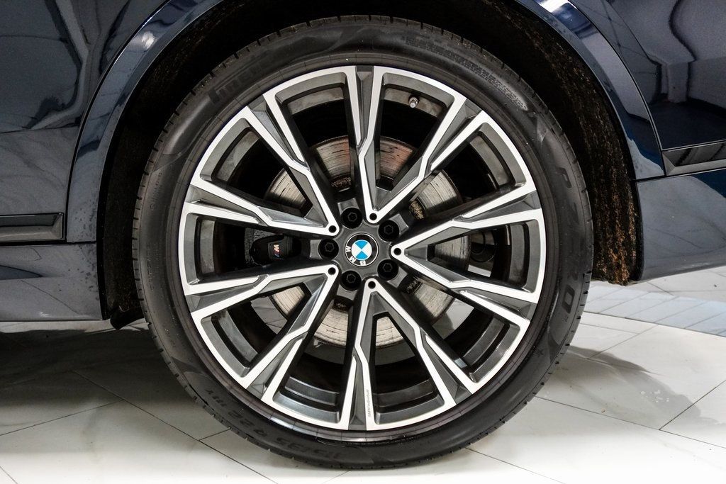 2022 Bmw X7 M50i photo 10