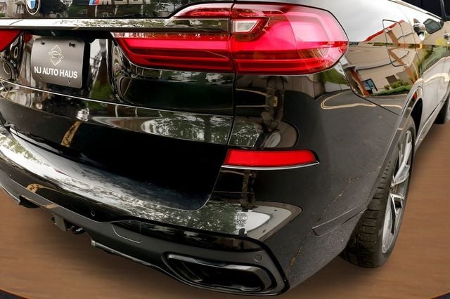 2022 BMW X7 M50i Sports Activity Vehicle - 23016390 - 10