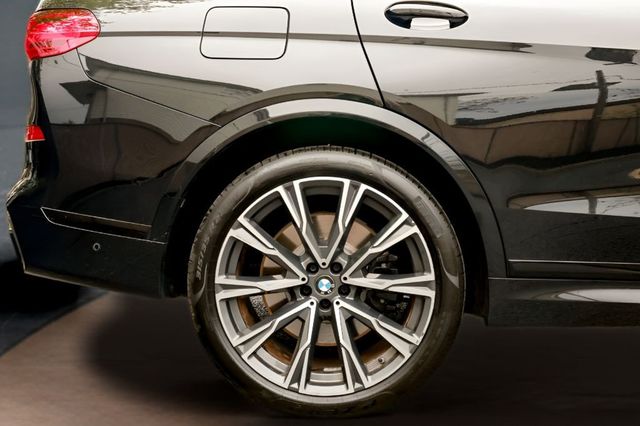 2022 BMW X7 M50i Sports Activity Vehicle - 23016390 - 12