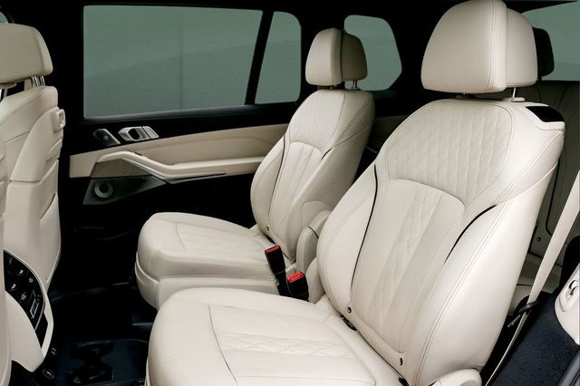 2022 BMW X7 M50i Sports Activity Vehicle - 23016390 - 19
