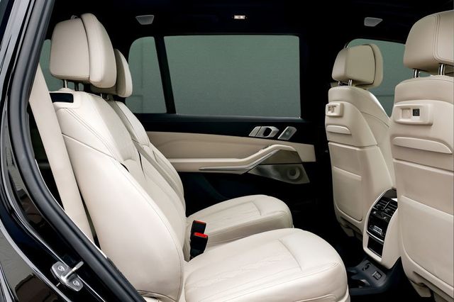 2022 BMW X7 M50i Sports Activity Vehicle - 23016390 - 21