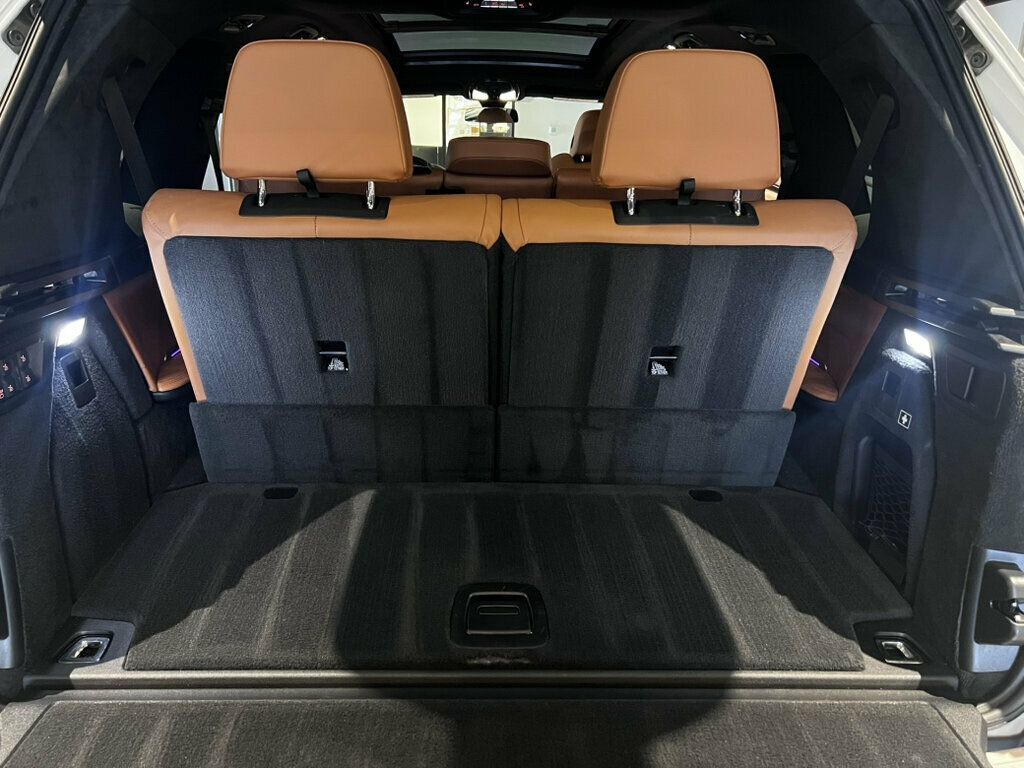 2022 BMW X7 MSportPkg/ExecutivePkg/ColdWeatherPkg/ParkAssistPkg - 23069634 - 16