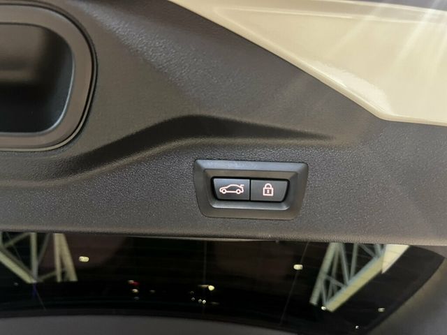 2022 BMW X7 MSportPkg/ExecutivePkg/ColdWeatherPkg/ParkAssistPkg - 23069634 - 18