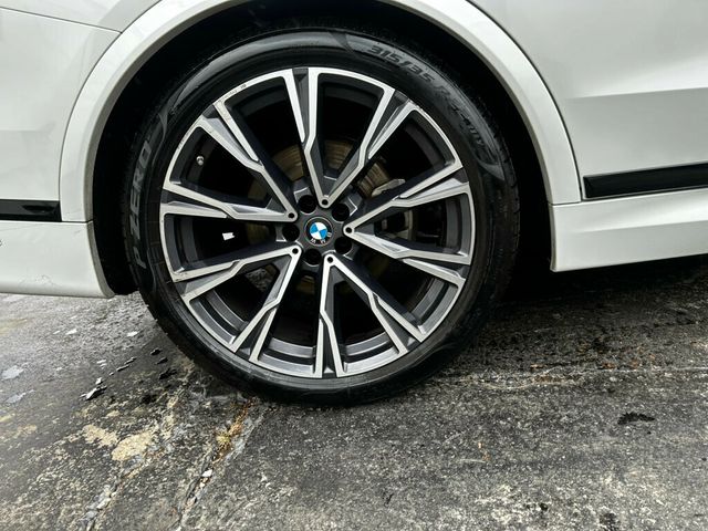 2022 BMW X7 MSRP$87645/2ndRowCaptains/M-SportPkg/PremiumPkg/NAV - 22948202 - 32