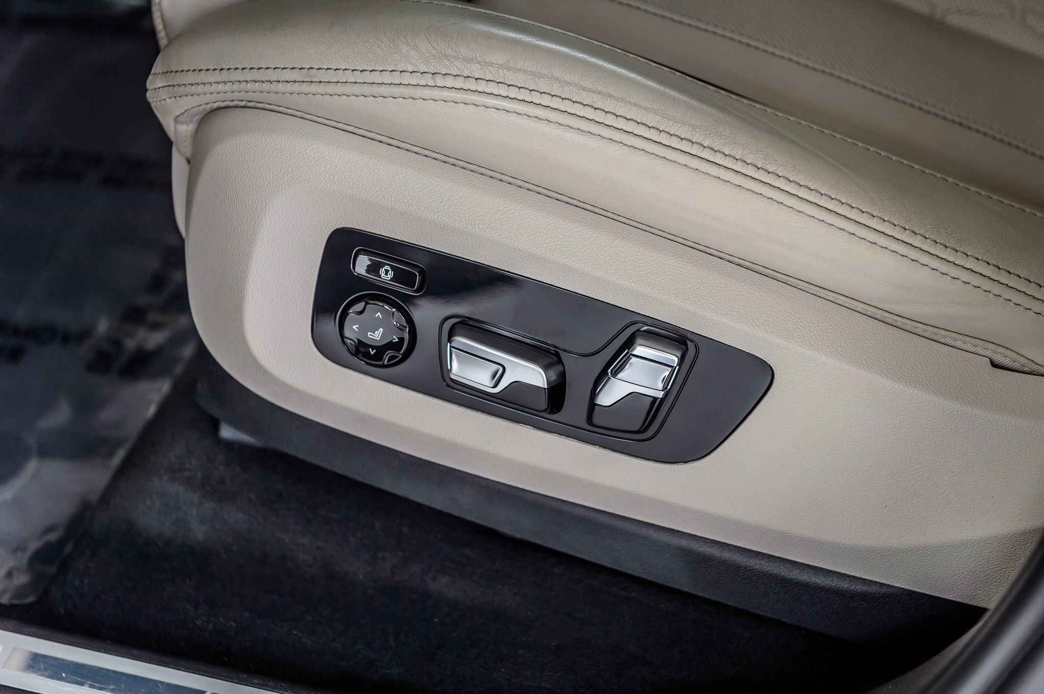 2022 Bmw X7 xDrive40i photo 38