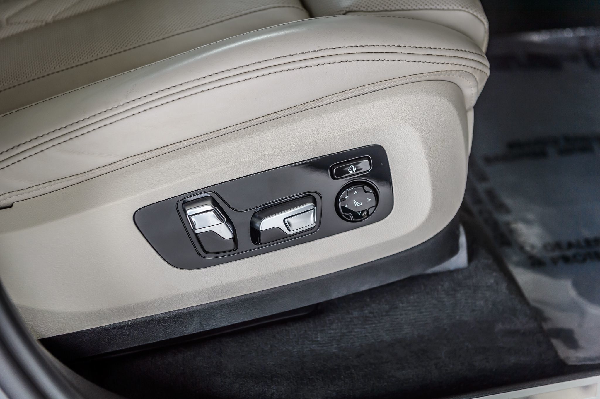 2022 Bmw X7 xDrive40i photo 47
