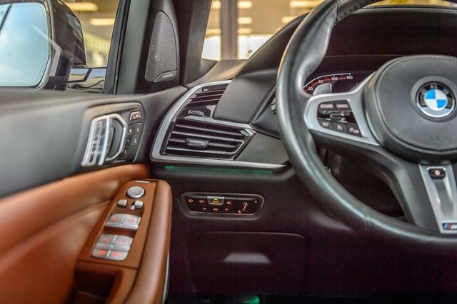 2022 BMW X7 X7 40i xDRIVE - M SPORT - NAV - PANO ROOF - THIRD ROW - GORGEOUS - 22947086 - 27