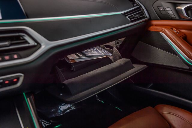 2022 BMW X7 X7 40i xDRIVE - M SPORT - NAV - PANO ROOF - THIRD ROW - GORGEOUS - 22947086 - 36