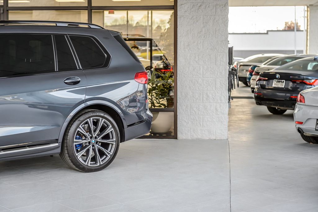 2022 BMW X7 X7 40i xDRIVE - M SPORT - NAV - PANO ROOF - THIRD ROW - GORGEOUS - 22947086 - 62