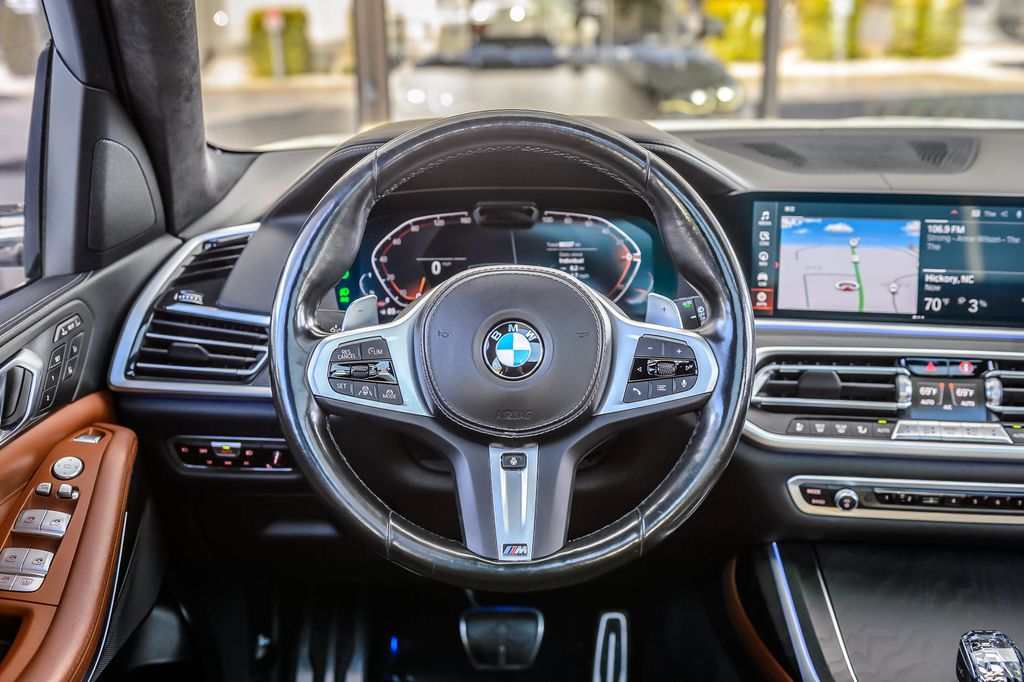 2022 BMW X7 X7 40i xDRIVE M SPORT WHITE ON BROWN NAV PANO ROOF BACKUP CAM - 23021740 - 27