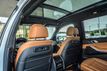 2022 BMW X7 X7 40i xDRIVE M SPORT WHITE ON BROWN NAV PANO ROOF BACKUP CAM - 23022502 - 42
