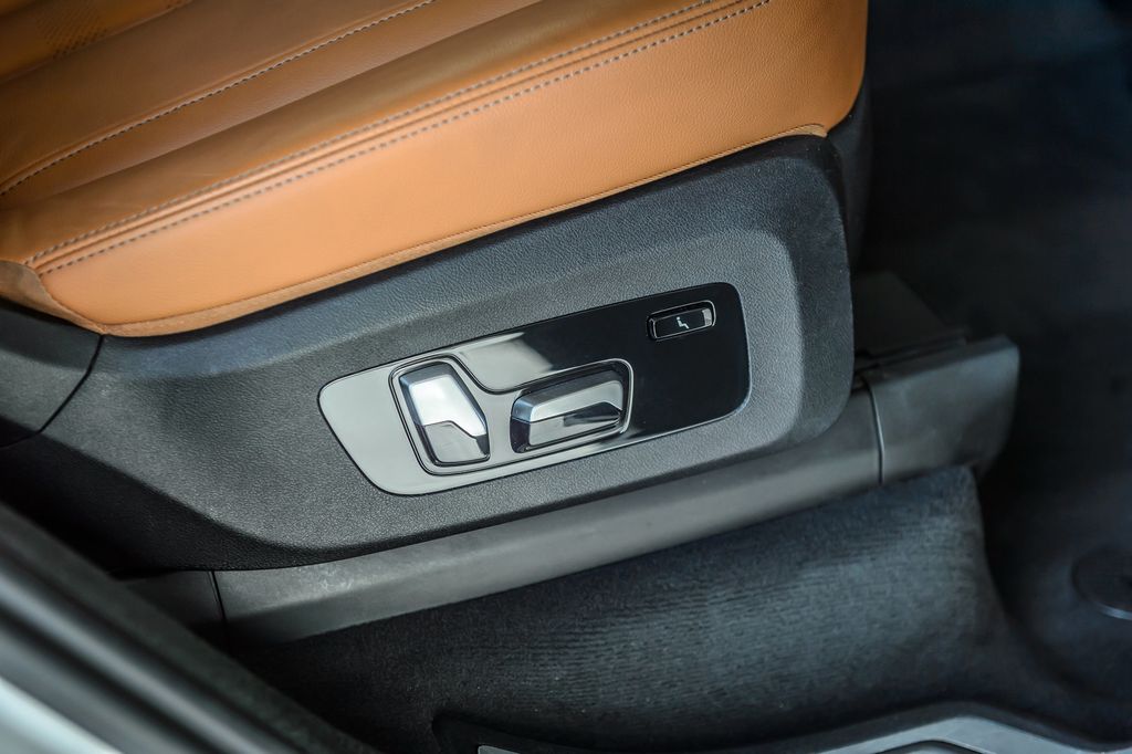 2022 BMW X7 X7 40i xDRIVE M SPORT WHITE ON BROWN NAV PANO ROOF BACKUP CAM - 23022502 - 44