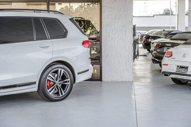 2022 BMW X7 X7 40i xDRIVE M SPORT WHITE ON BROWN NAV PANO ROOF BACKUP CAM - 23022502 - 60