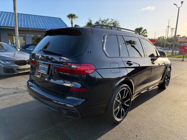 2022 BMW X7