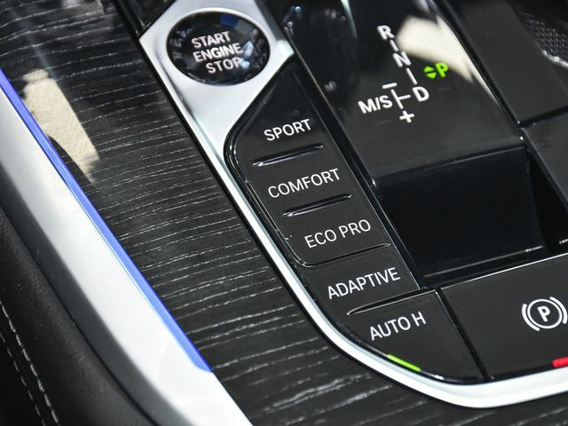 2022 BMW X7 xDrive40i - 23024925 - 33