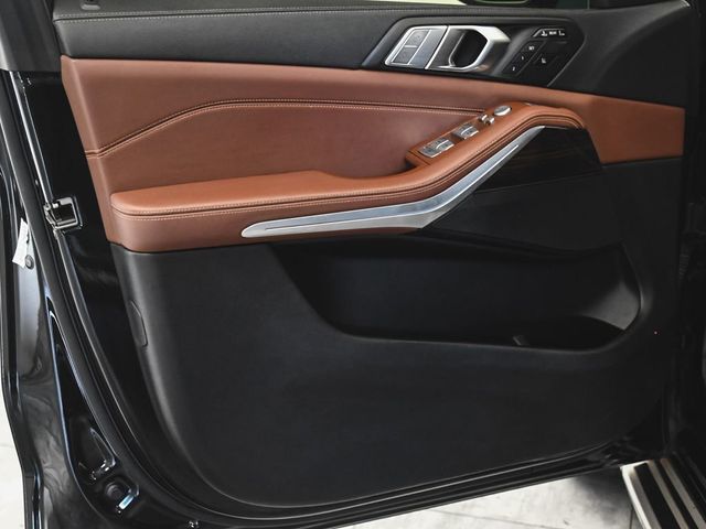 2022 BMW X7 xDrive40i - 23038940 - 7