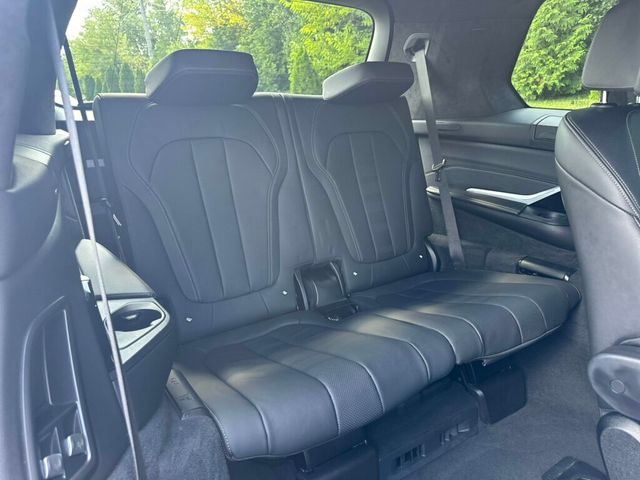 2022 BMW X7 xDrive40i Sports Activity Vehicle - 22912238 - 30