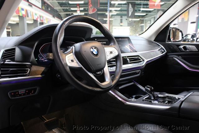 2022 BMW X7 40i photo 18