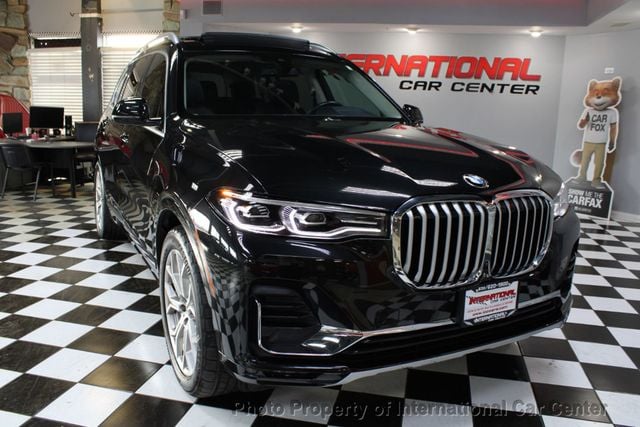 2022 BMW X7 40i photo 3