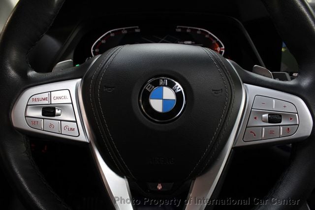 2022 BMW X7 40i photo 21