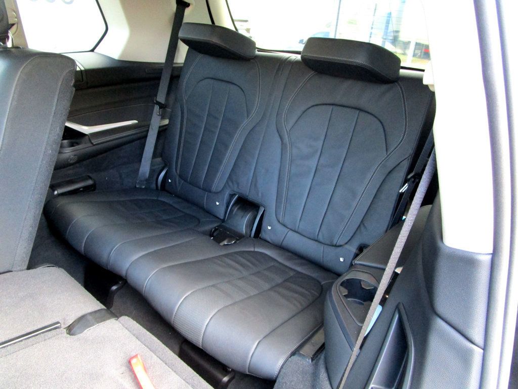 2022 BMW X7 xDrive40i Sports Activity Vehicle - 23094185 - 19