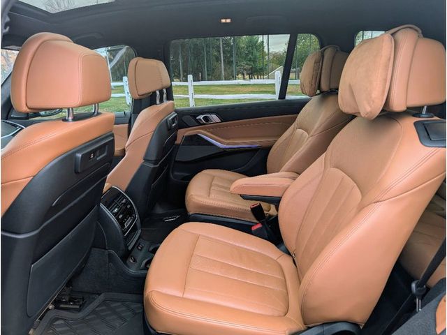 2022 BMW X7 xDrive40i Sports Activity Vehicle - 22966011 - 17