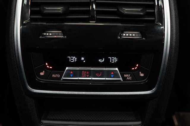 2022 BMW X7 xDrive40i Sports Activity Vehicle - 22929740 - 17