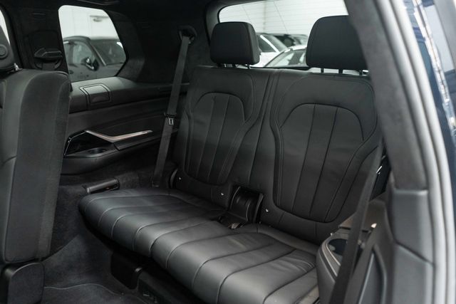 2022 BMW X7 xDrive40i Sports Activity Vehicle - 22929740 - 19