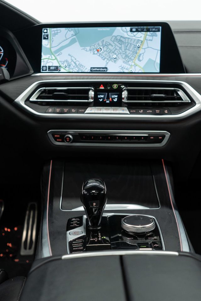 2022 BMW X7 xDrive40i Sports Activity Vehicle - 22929740 - 30