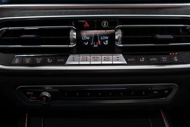 2022 BMW X7 xDrive40i Sports Activity Vehicle - 22929740 - 40