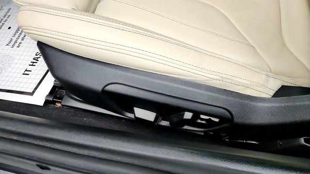 2022 BMW Z4 sDriveM40i Roadster with Premium Package, Vernasca Leather & ACC - 22974366 - 12