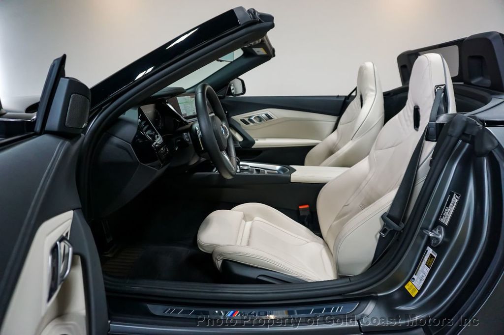 2022 BMW Z4 M40i *M40i* *Frozen Grey II Metallic* *Over $12k+ in Options* - 22316744 - 6