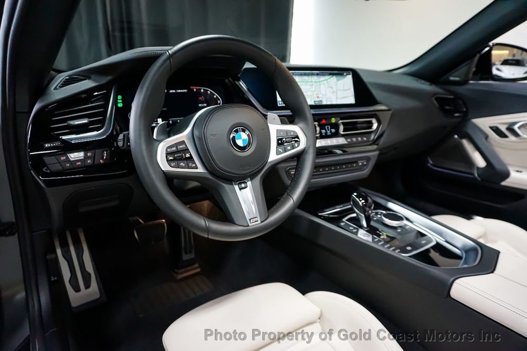 2022 BMW Z4 M40i *M40i* *Frozen Grey II Metallic* *Over $12k+ in Options* - 22316744 - 8