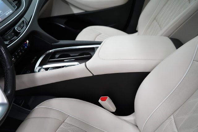 2022 Buick Enclave Avenir - 23085793 - 31