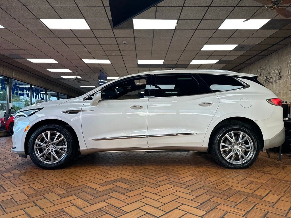 2022 Buick Enclave Essence photo 10