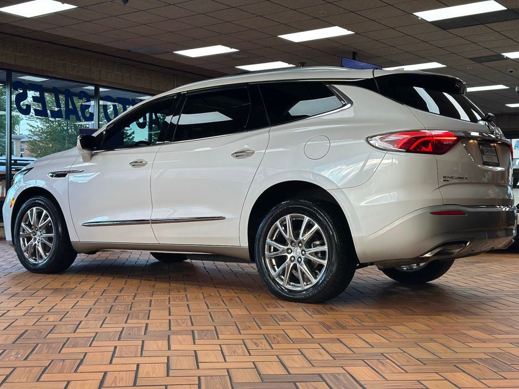 2022 Buick Enclave Essence photo 11