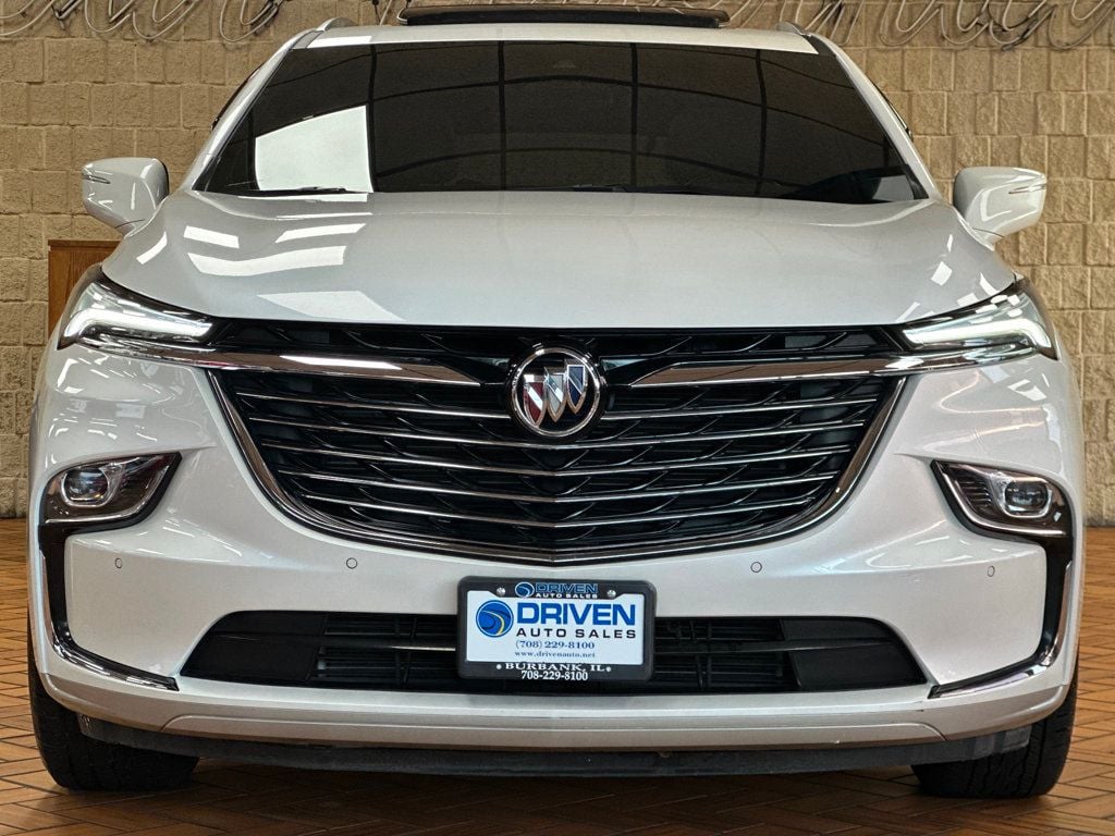 2022 Buick Enclave Essence photo 3