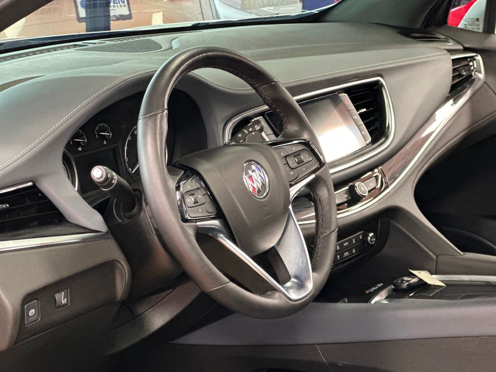 2022 Buick Enclave Essence photo 31