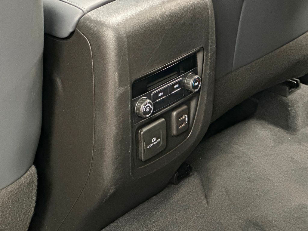 2022 Buick Enclave Essence photo 36