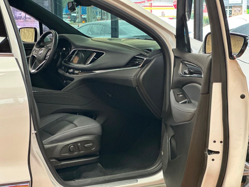 2022 Buick Enclave Essence photo 44