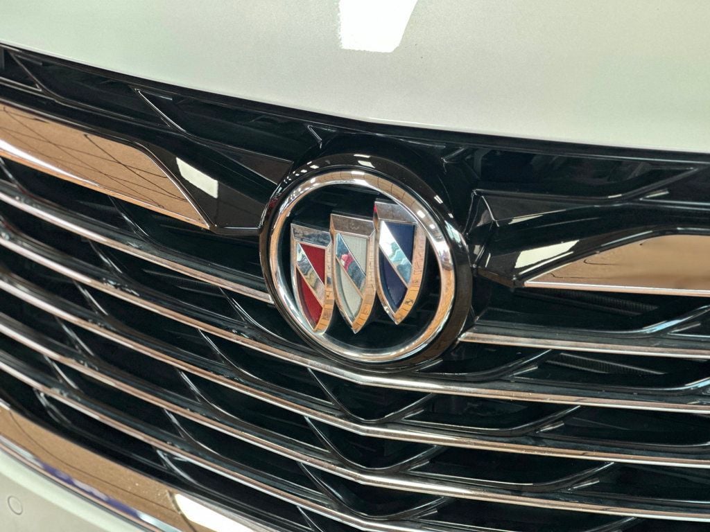 2022 Buick Enclave Essence photo 6