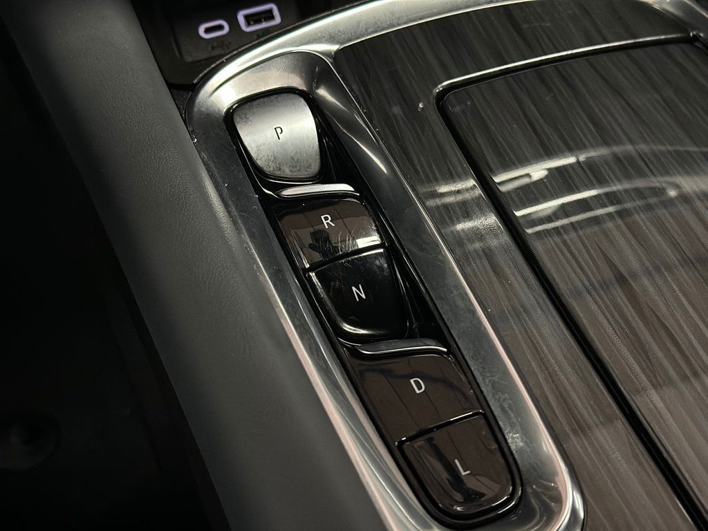 2022 Buick Enclave Essence photo 61