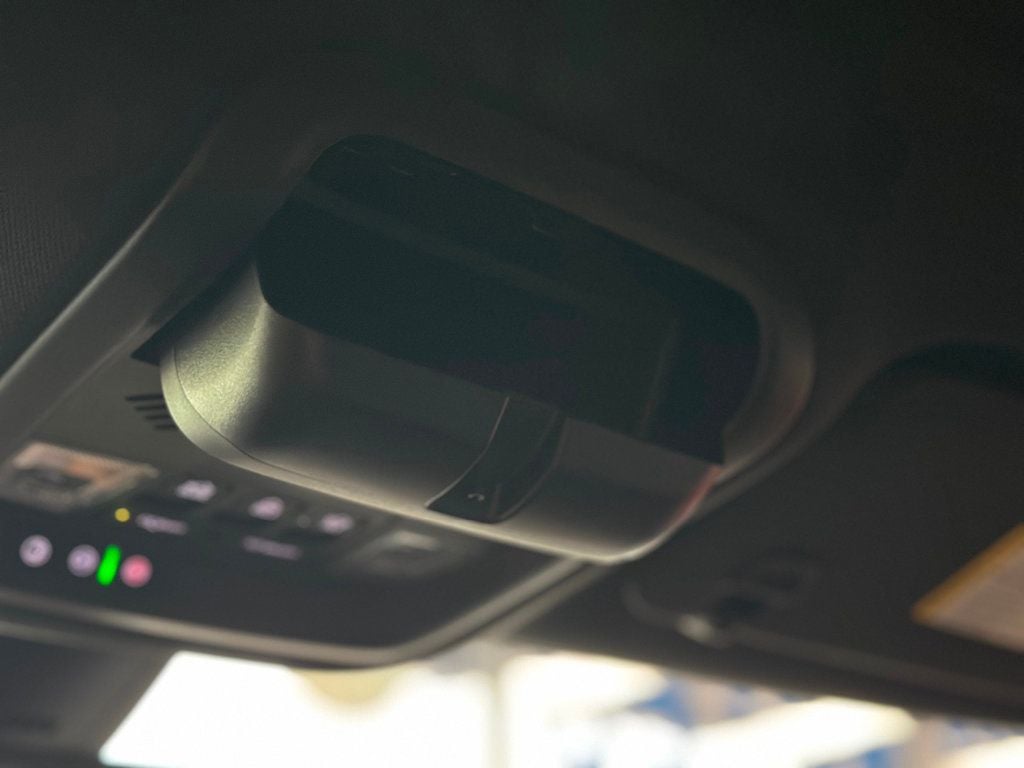 2022 Buick Enclave Essence photo 64