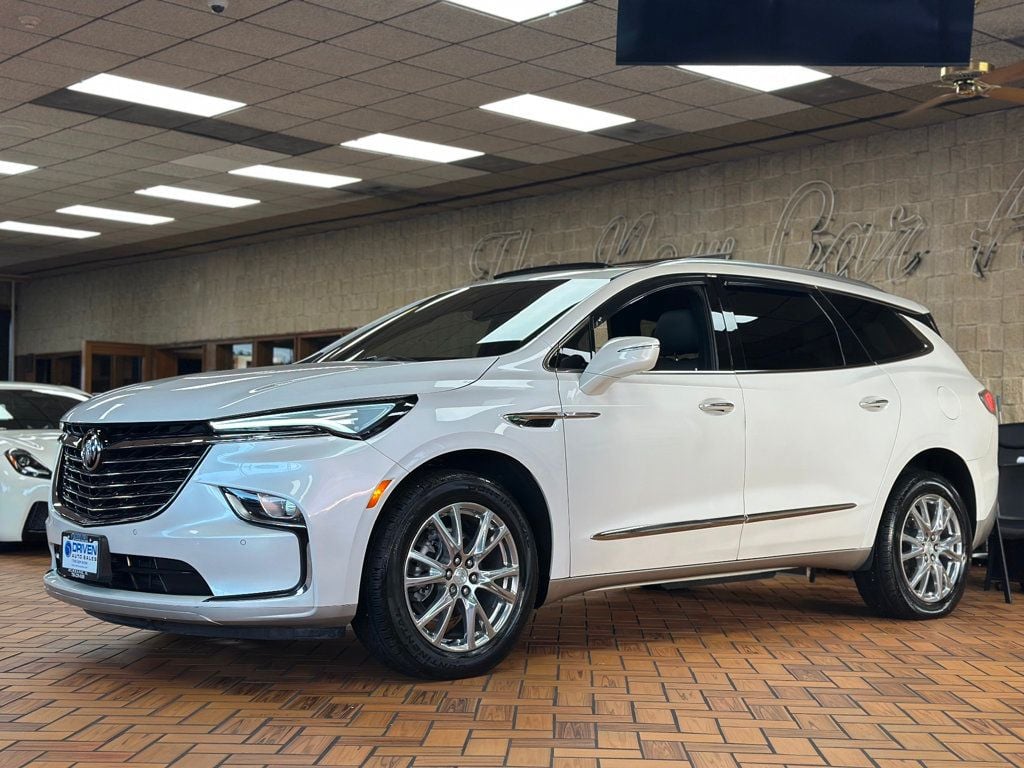 2022 Buick Enclave Essence photo 7