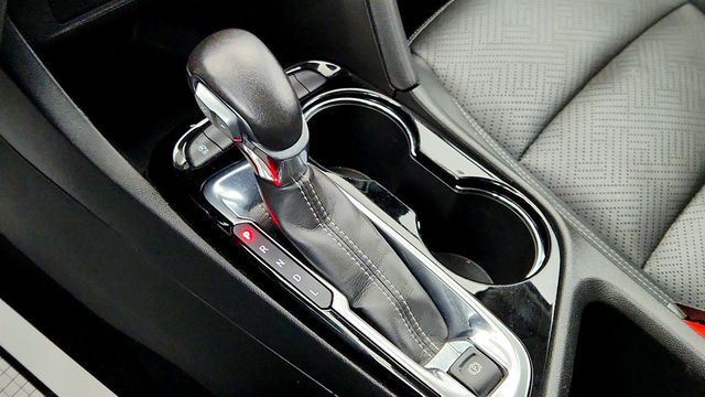 2022 Buick Encore GX 4dr Essence with Hands-Free Power Liftgate - 22972630 - 15